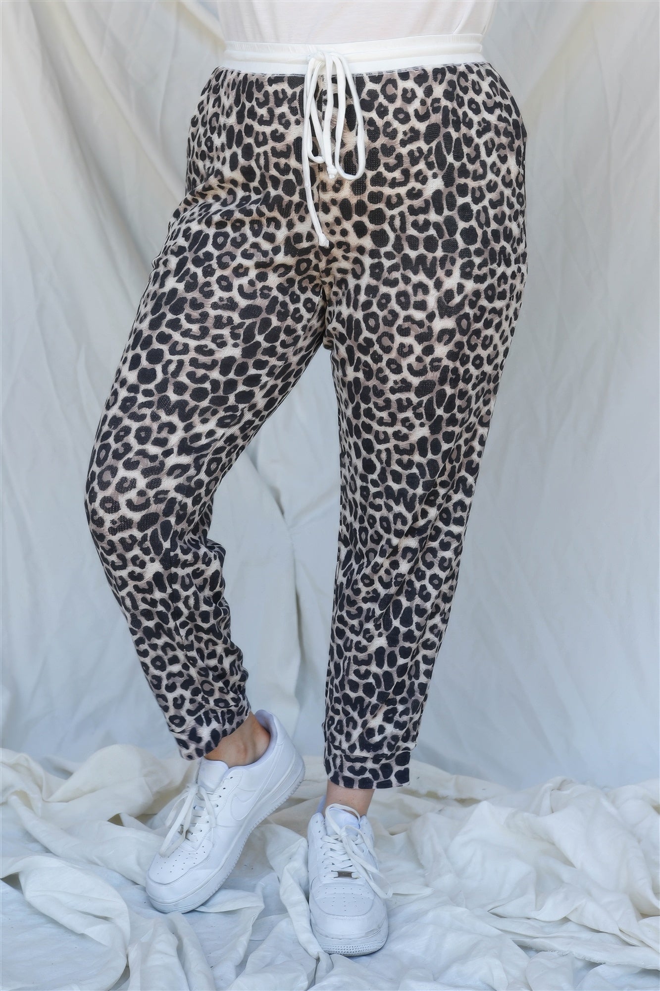 Curvy Collection Leopard Print Joggers